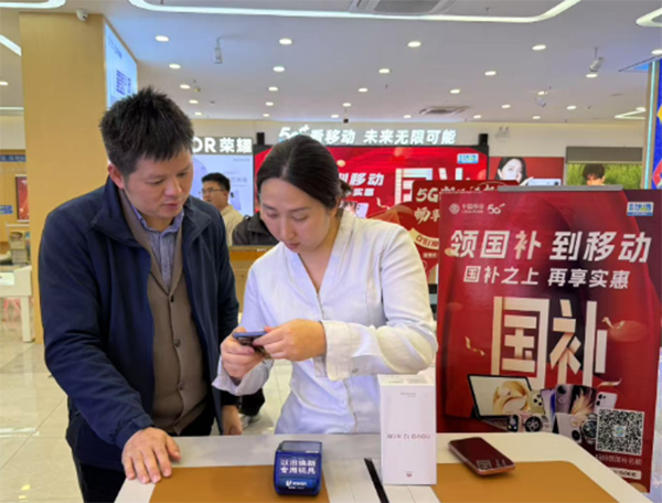 江西弋阳：智能设备助力企业生产提质效
